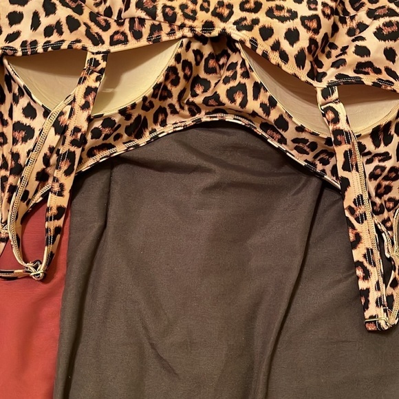 Summersalt The Marina Leopard Print One Piece Swimsuit Size 18 - Picture 7 of 8
